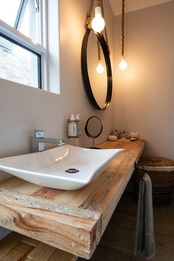Salt Boutique Guesthouse By Curiocity (Adults Only) Bloubergstrand Exteriér fotografie